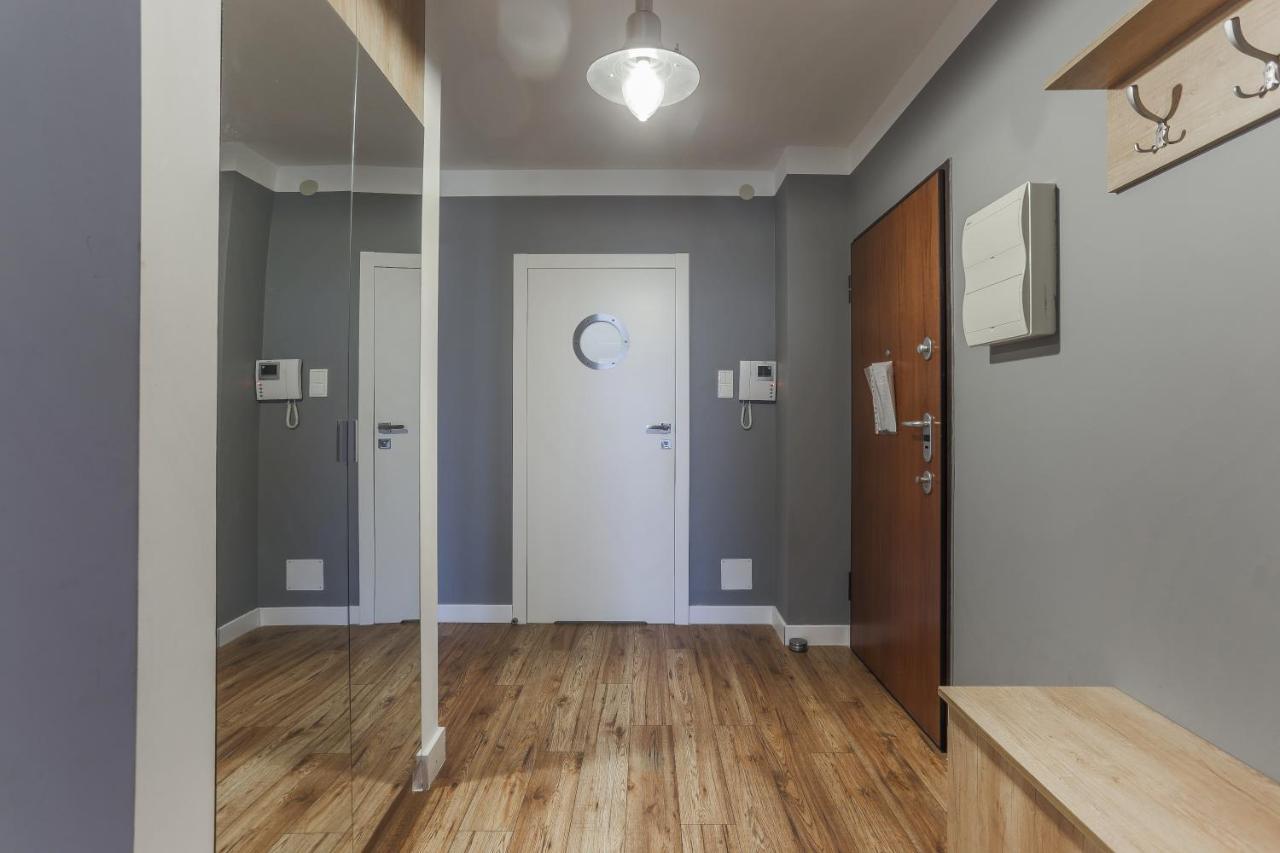 3-Rooms Apartment With Balcony By The Oldtown Gdaňsk Exteriér fotografie